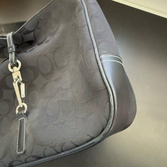 Vintage Coach Black Hampton Shoulder Bag y2k - Picture 11 of 13
